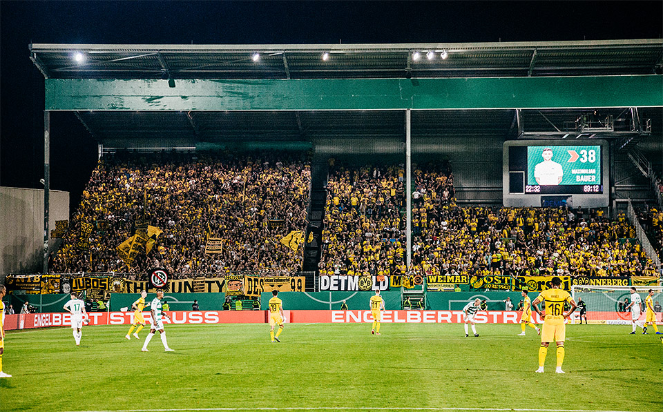 SpVgg Fürth – Dortmund